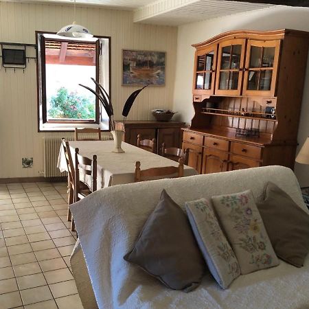 Appartement Dans La Vieille Ville, En Face Du Chateau Анси Экстерьер фото
